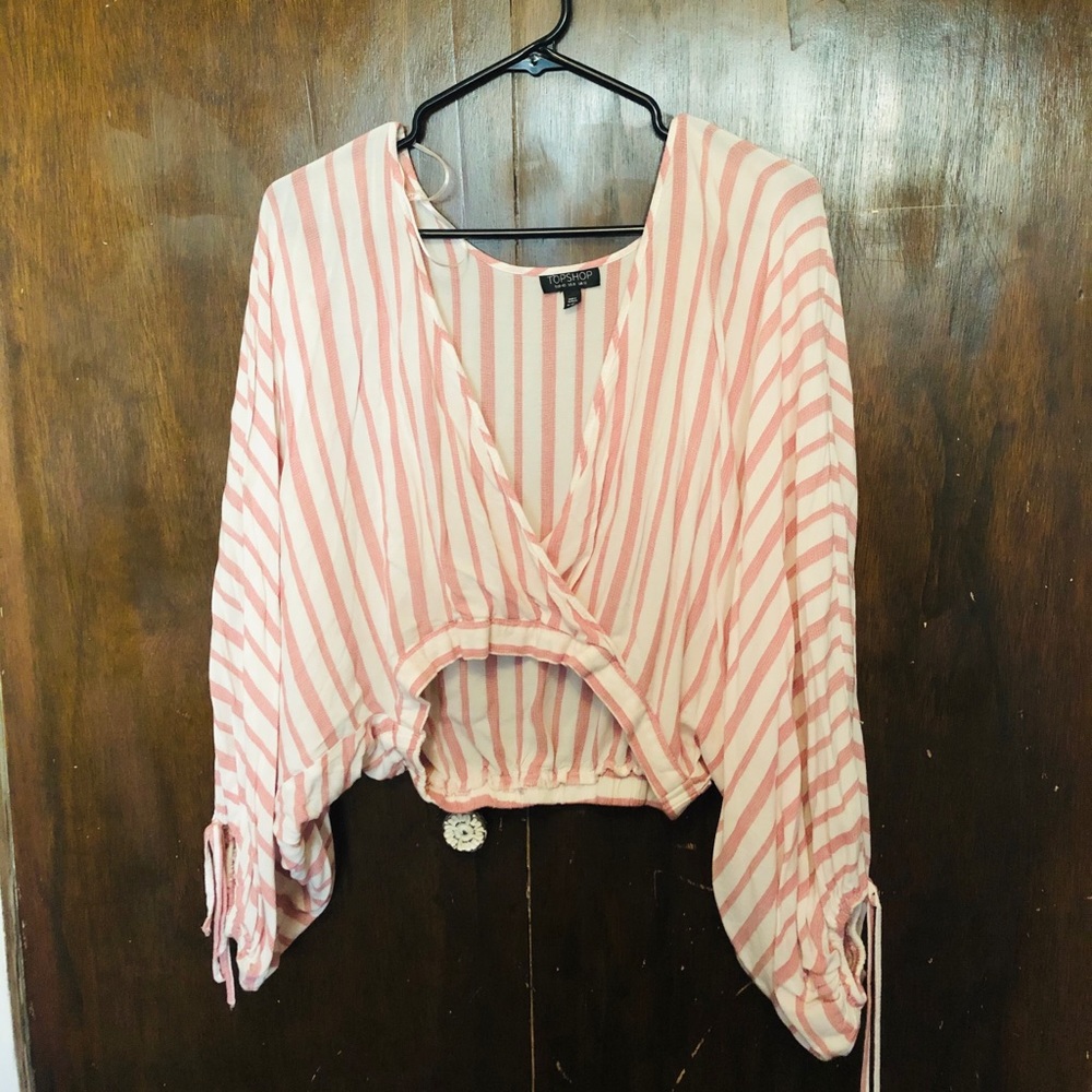 Long sleeve crop top